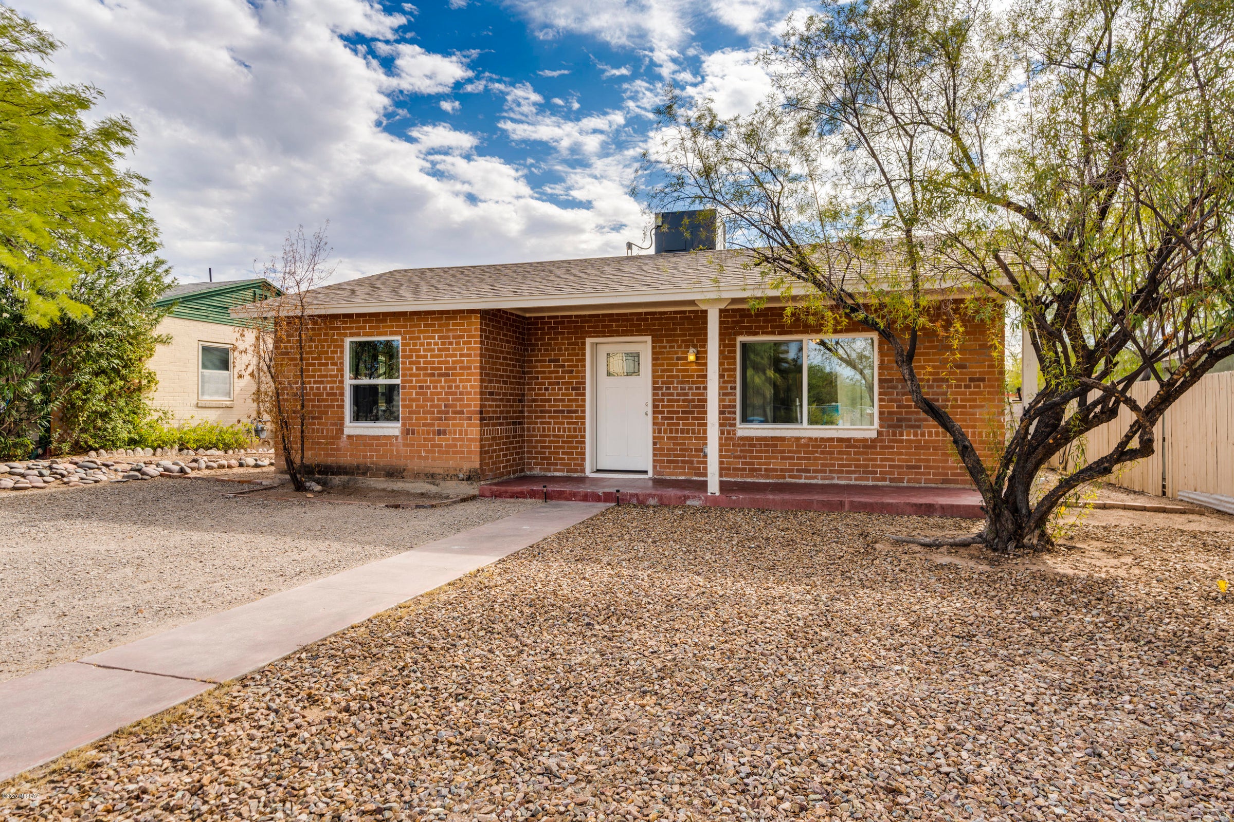 1720 E. Edison