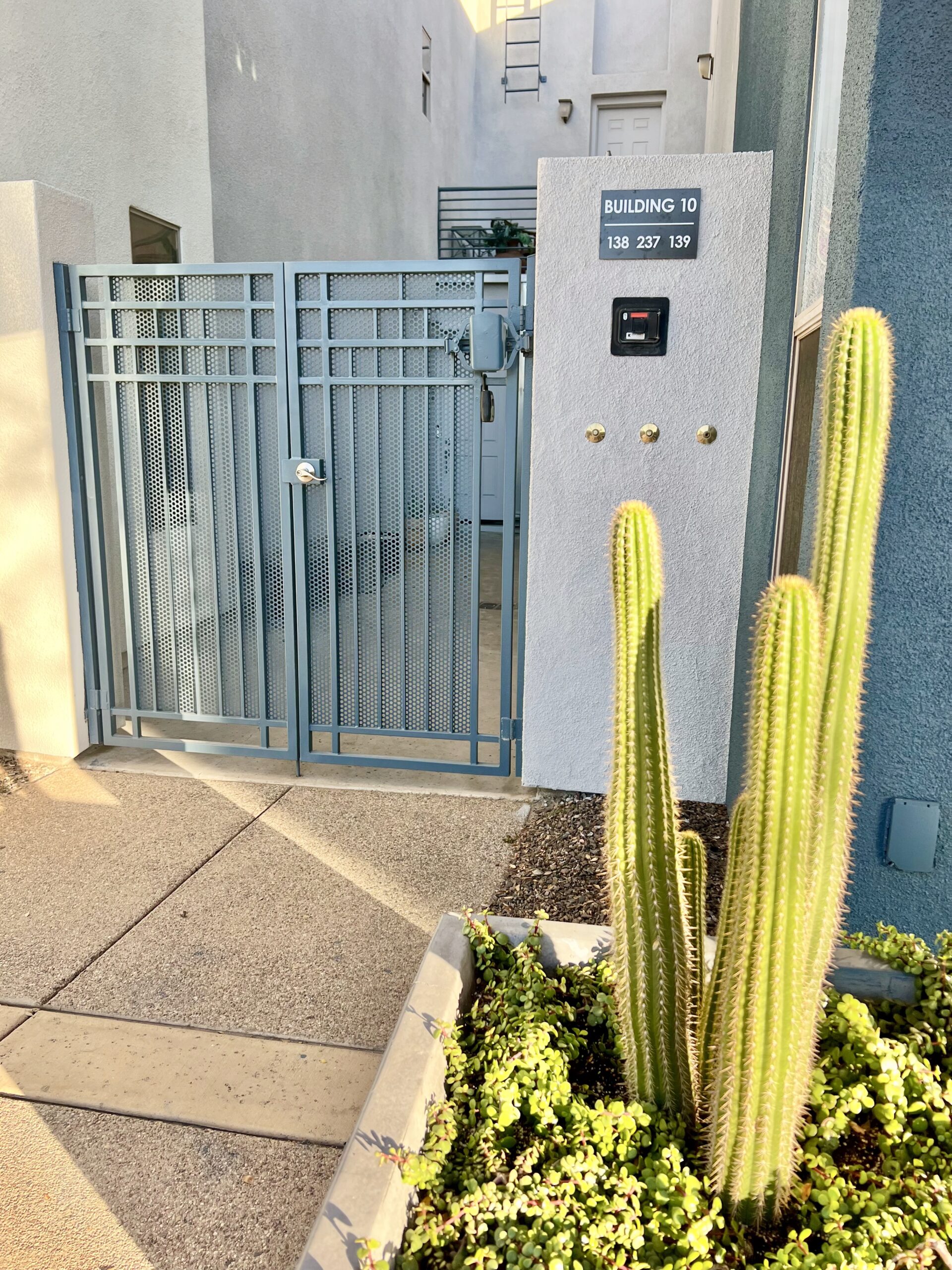 610 E. Roosevelt #139